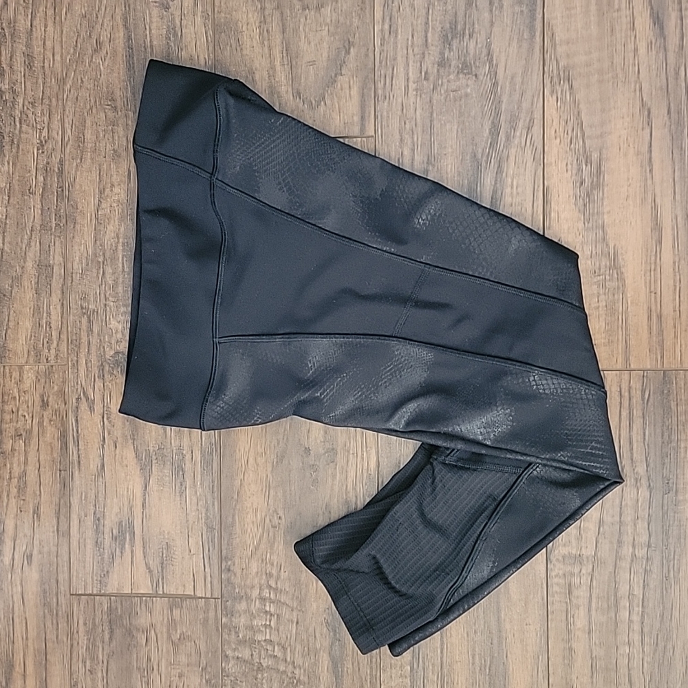 Under Armour small leggins
